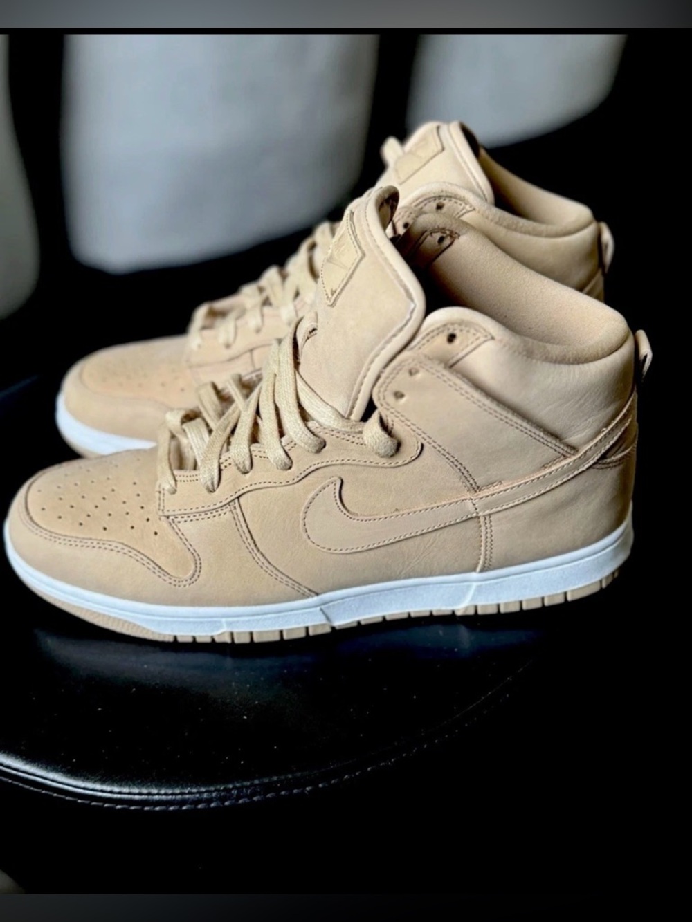 Nike Dunk High Premium Tan Leather Sneakers Women’s 10.5